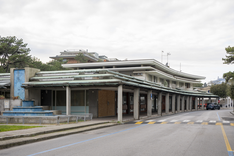 grandi complessi nella costruzione della città turistica